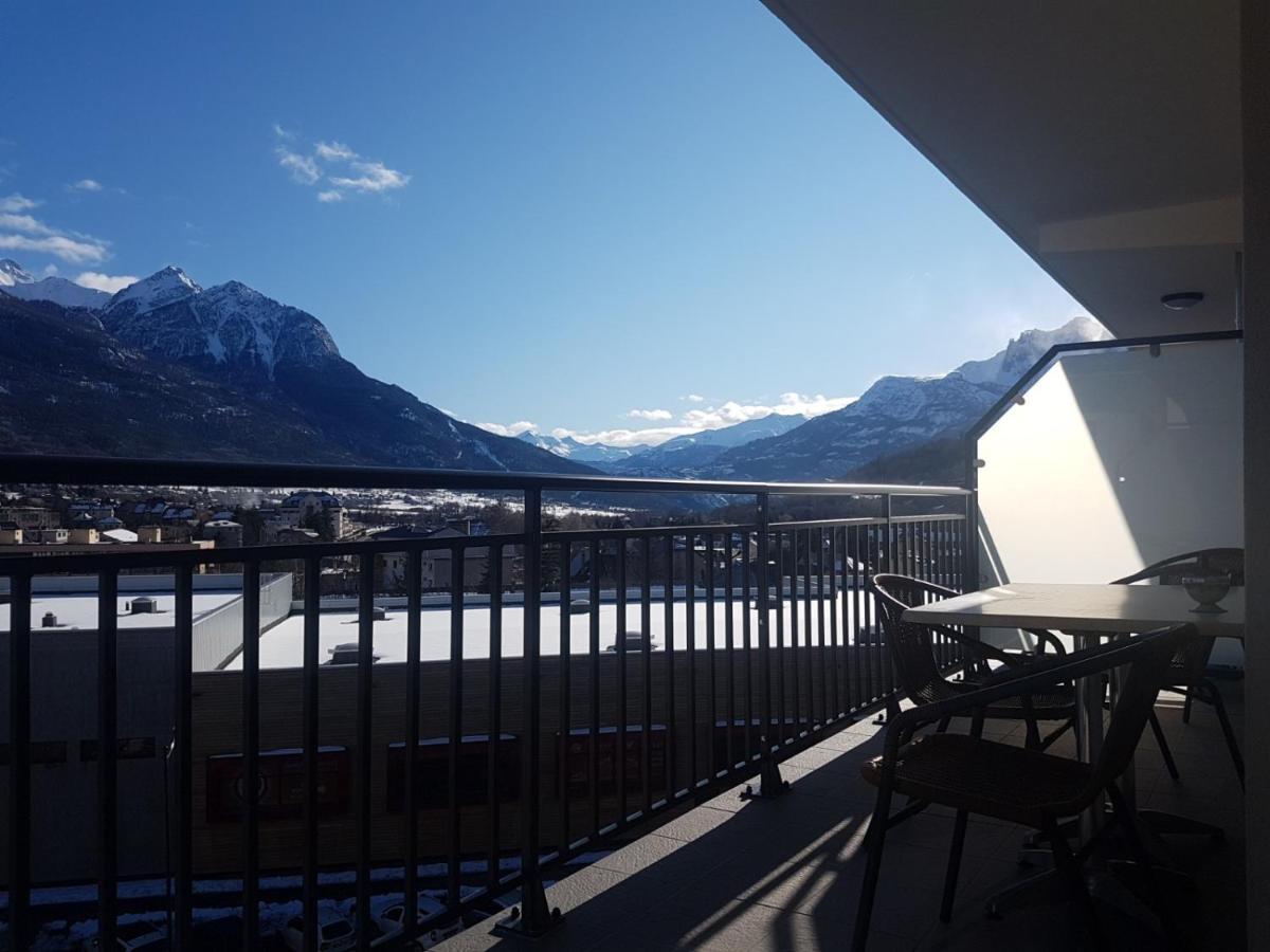 Appartement Le Michel Ange Briancon  Exterior photo